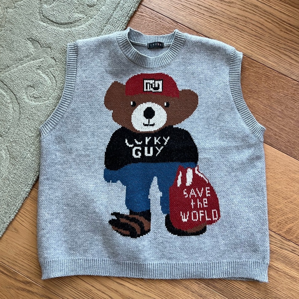 Japanese Oversized Gray Bear Sweater Vest